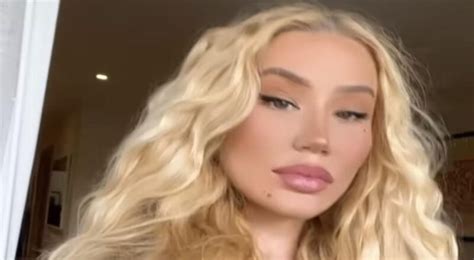 iggy azalea only|Iggy Azalea tells fans what to expect after she joins。